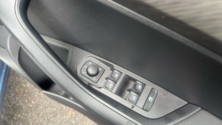 Skoda Karoq 1.5 TSI SE L 5dr DSG Petrol Estate